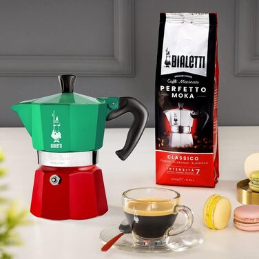 Кофеварка для эспрессо на 3 чашки Moka Express Bialetti